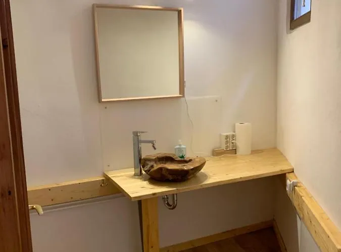 Mosel - - Das Marienkaeferhaus *